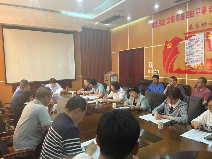 宝鸡市工信局召开民企座谈会